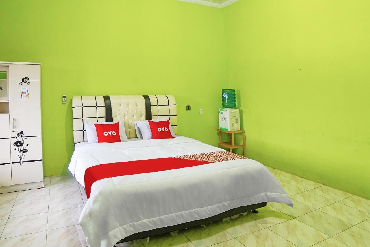 Oyo 91435 Berliany Home 2 Medan Bagian luar foto