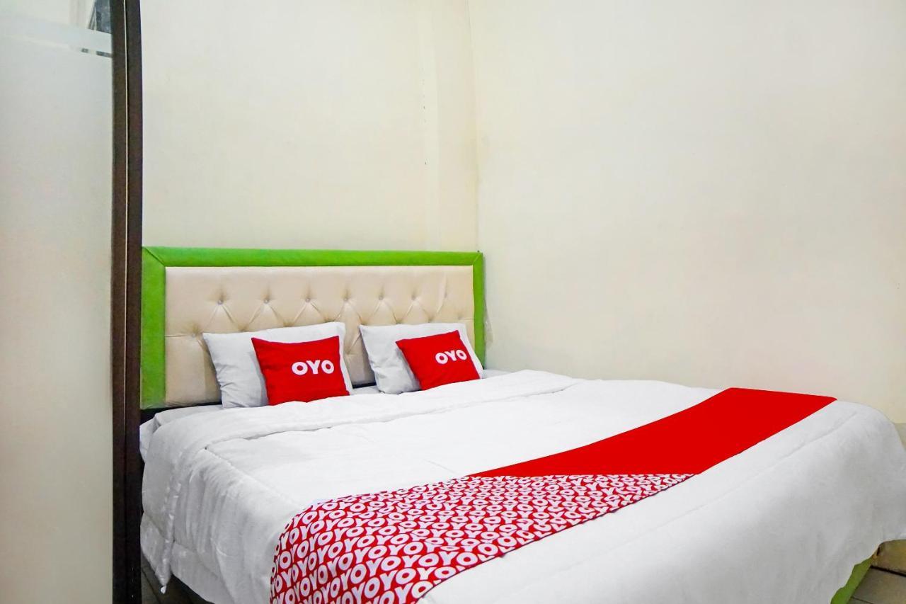 Oyo 91435 Berliany Home 2 Medan Bagian luar foto