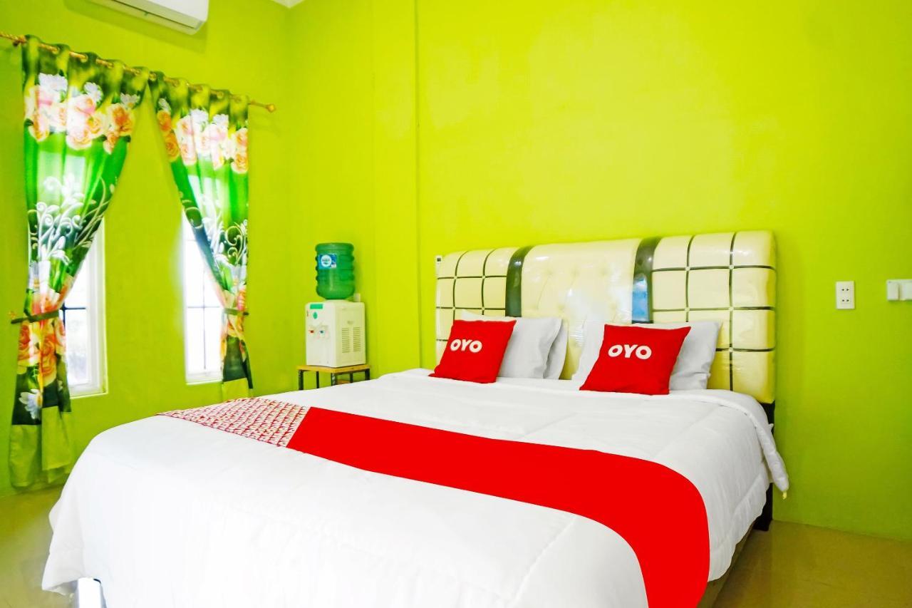 Oyo 91435 Berliany Home 2 Medan Bagian luar foto